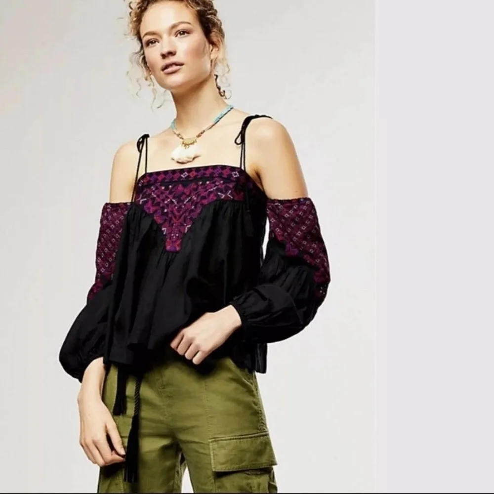 Free People Vacay Vibin Cold Shoulder Top Blouse Size S